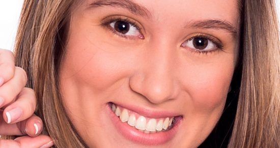 Vicky-Charris-Odontologa-Ortodoncista-Testimonios-2-1 Vicky-Charris-Odontologa-Ortodoncista-Testimonios-2-1